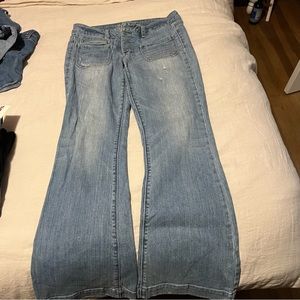 American eagle flares